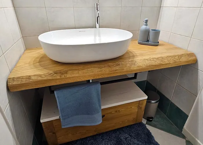 Holiday Home Pesaro Appartamento *